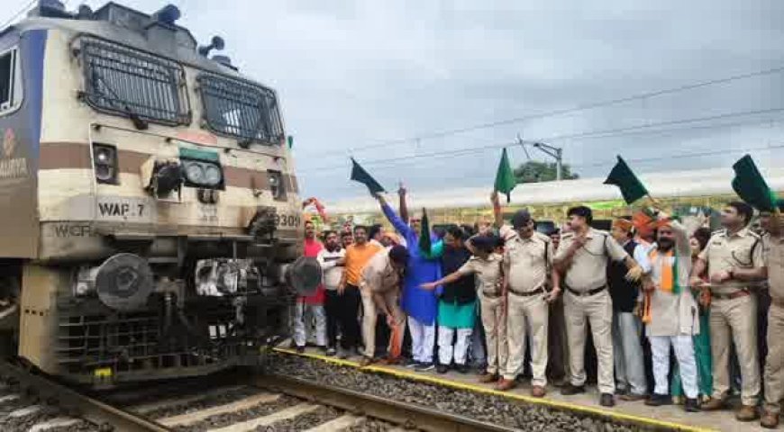 सांसद हिमाद्री सिंह की पहल रंग लाई, वेंकटनगर में फिर रुकी नर्मदा एक्सप्रेस