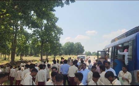 एकलव्य विद्यालय के छात्रों का पैदल मार्च, कलेक्टर कार्यालय जाने पर अड़े बच्चे